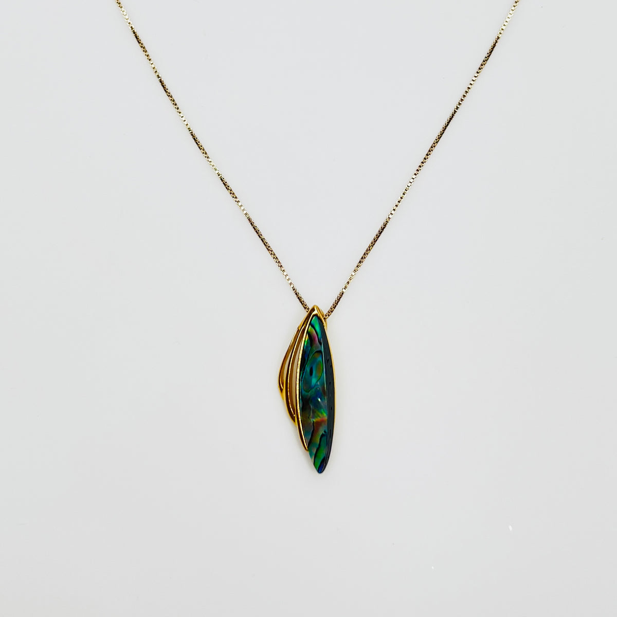 Signed Ariki pendant with original box
