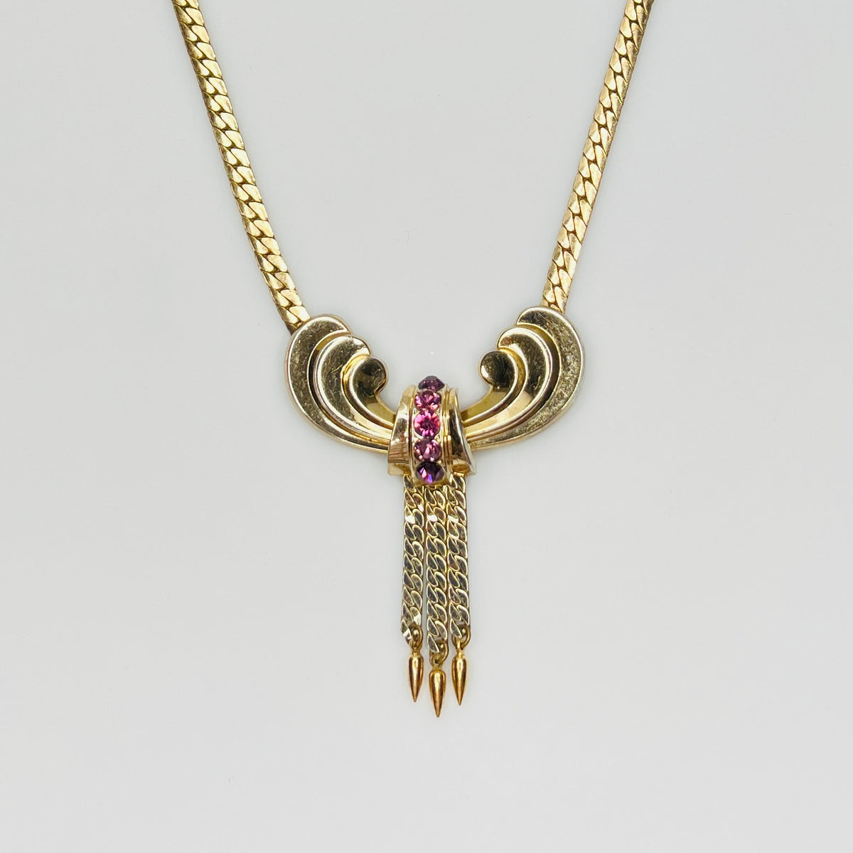 Retro 1940s statement necklace with tassel fringe