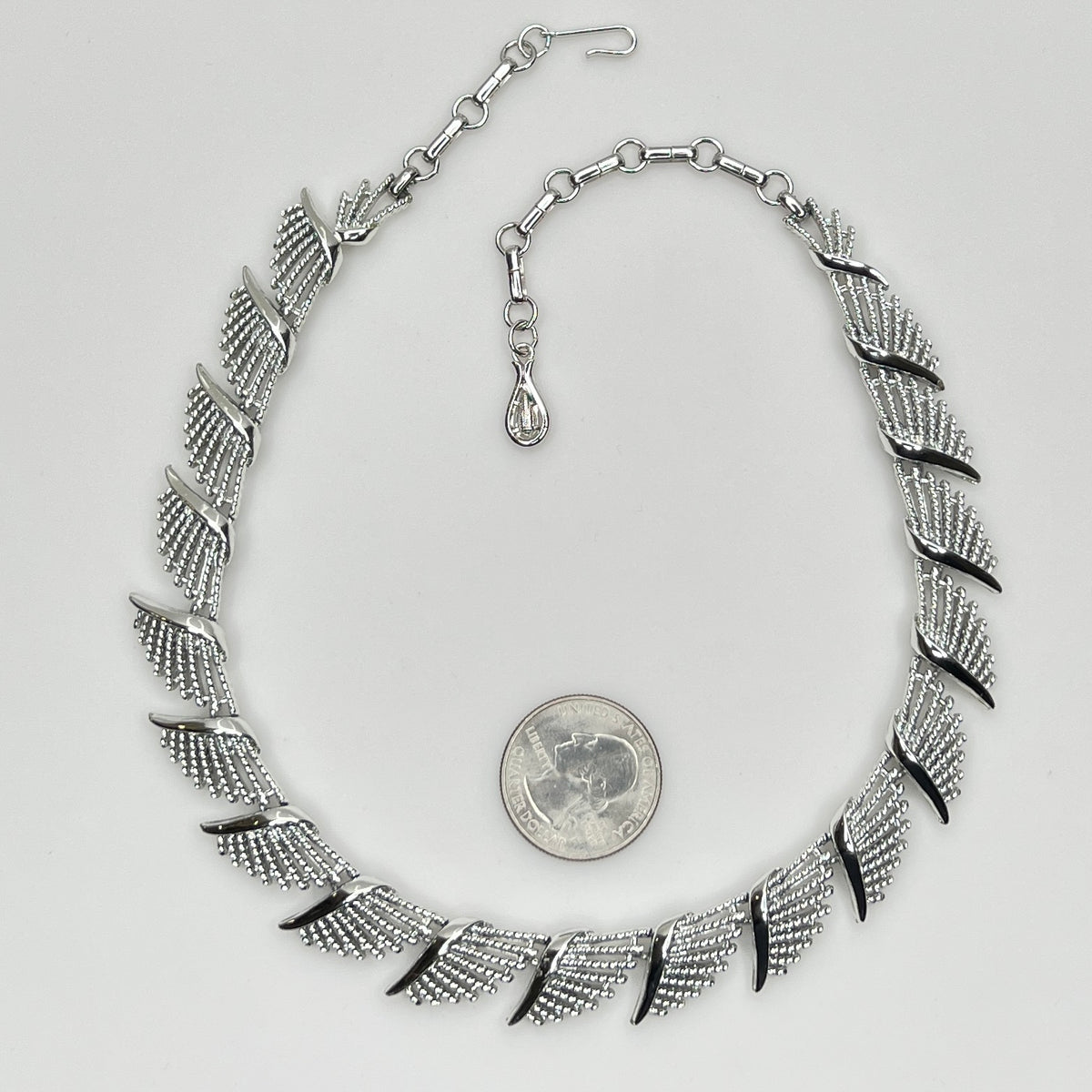 1950s Coro fan necklace with articulated silver-tone links