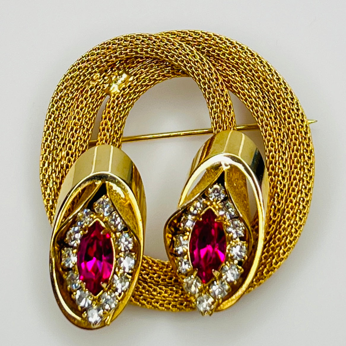 1950s Kramer brooch with gold mesh and pink marquise crystals
