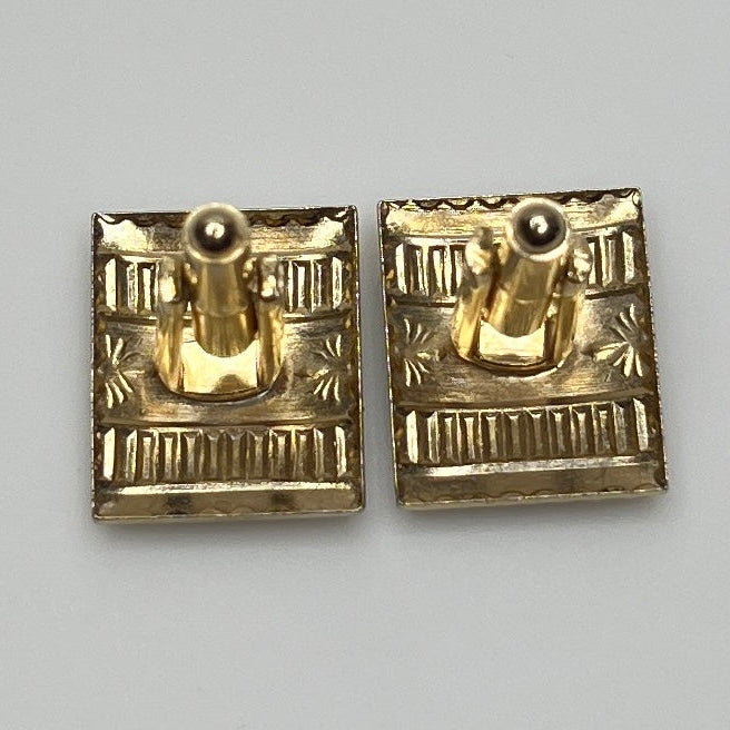 Rectangular Deco cufflinks with engraved detail and polished finish