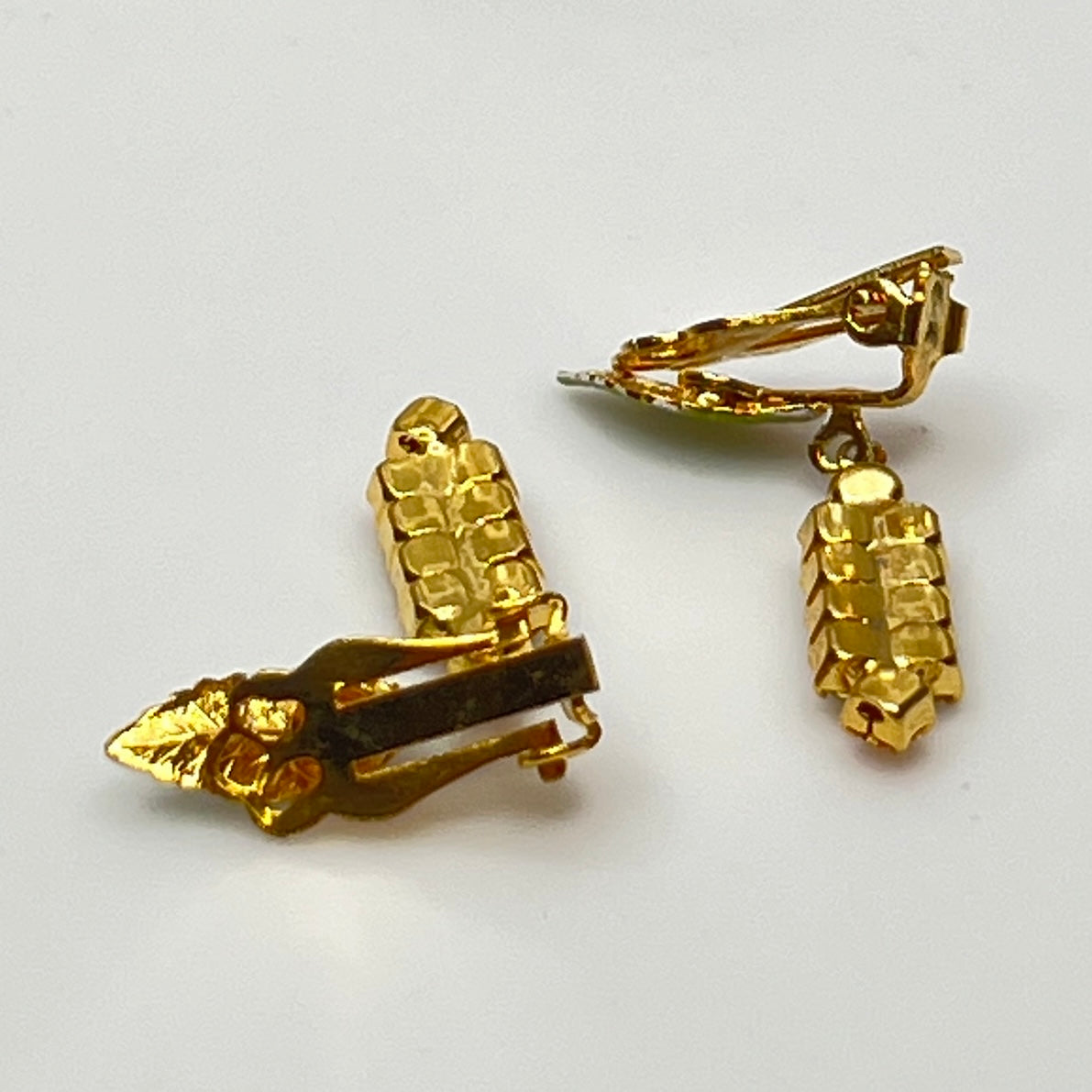 1950s rhinestone brooch and earring set with amber stones, enamel leaves, and cat tail motif.