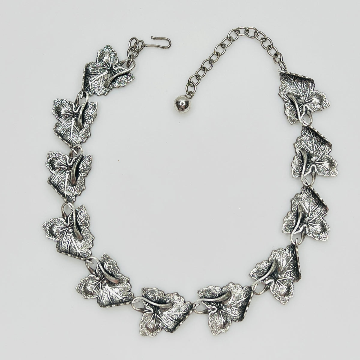 1950s sterling silver leaf choker necklace