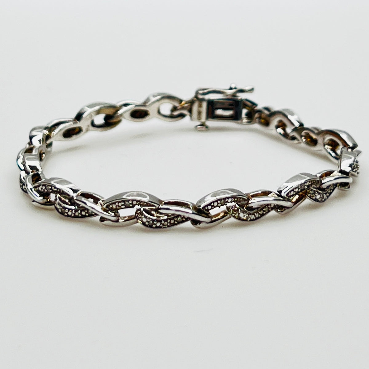 Sterling silver diamond link bracelet