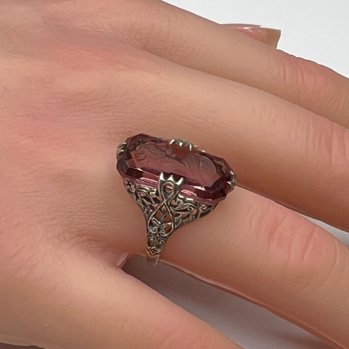 Vintage sterling silver ring with purple intaglio cameo, Art Deco filigree