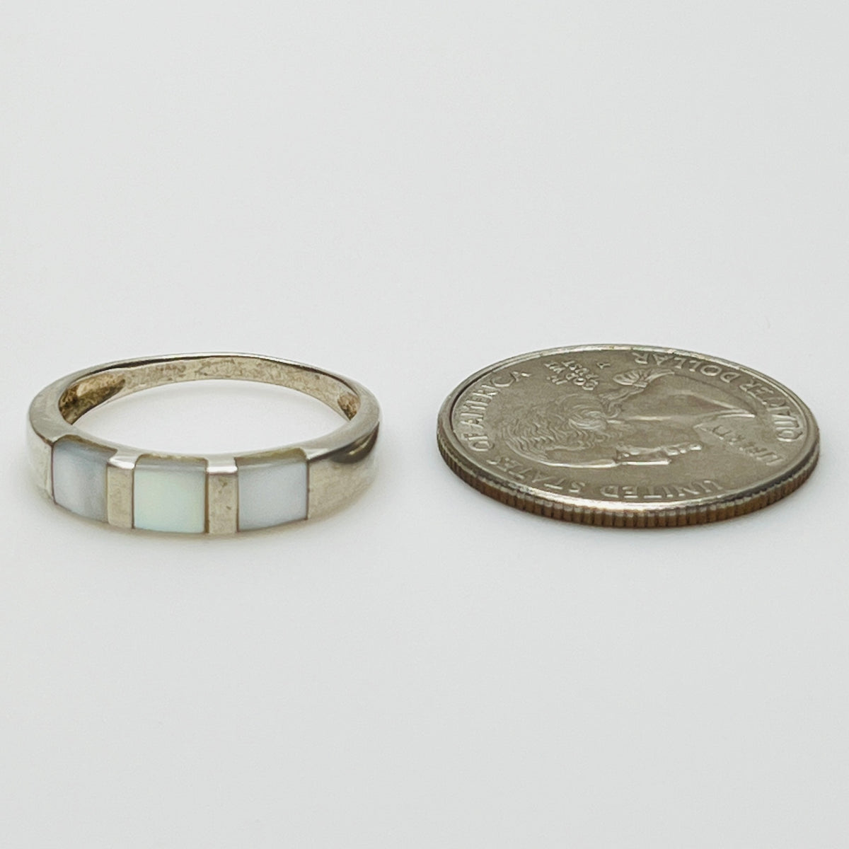 Sterling silver ring with rectangular mother of pearl inlay, size 8.5