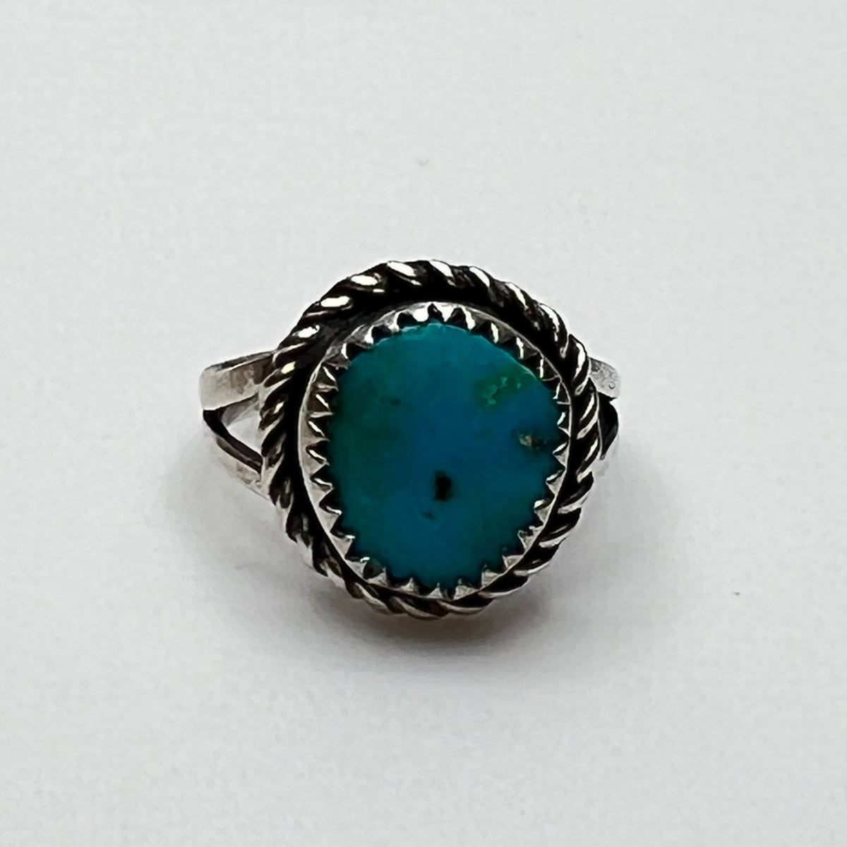 Vintage Navajo sterling silver ring with turquoise cabochon