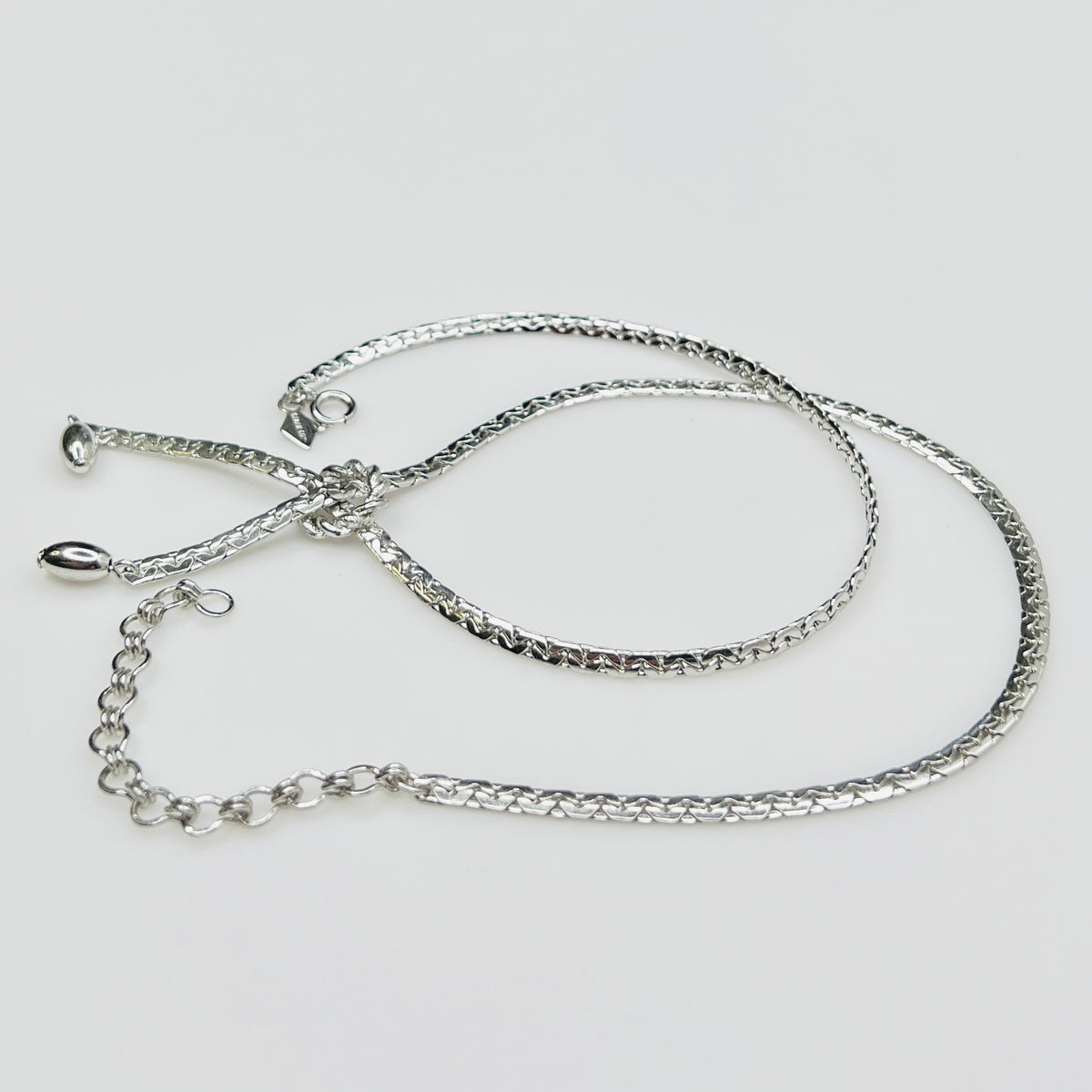 Full view of Sarah Coventry necklace with extender chain