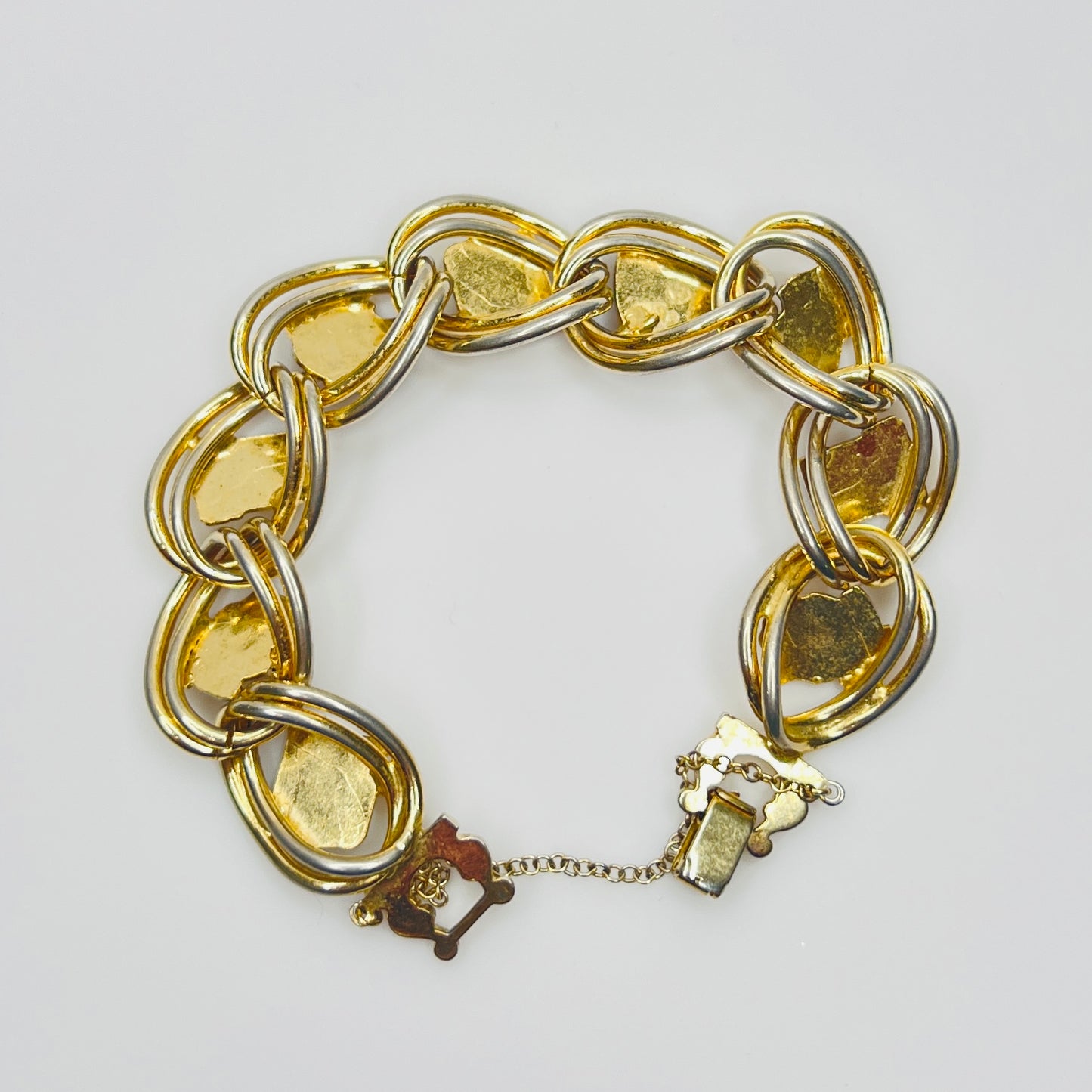 Reverse of 1950s heraldic link bracelet with clasp