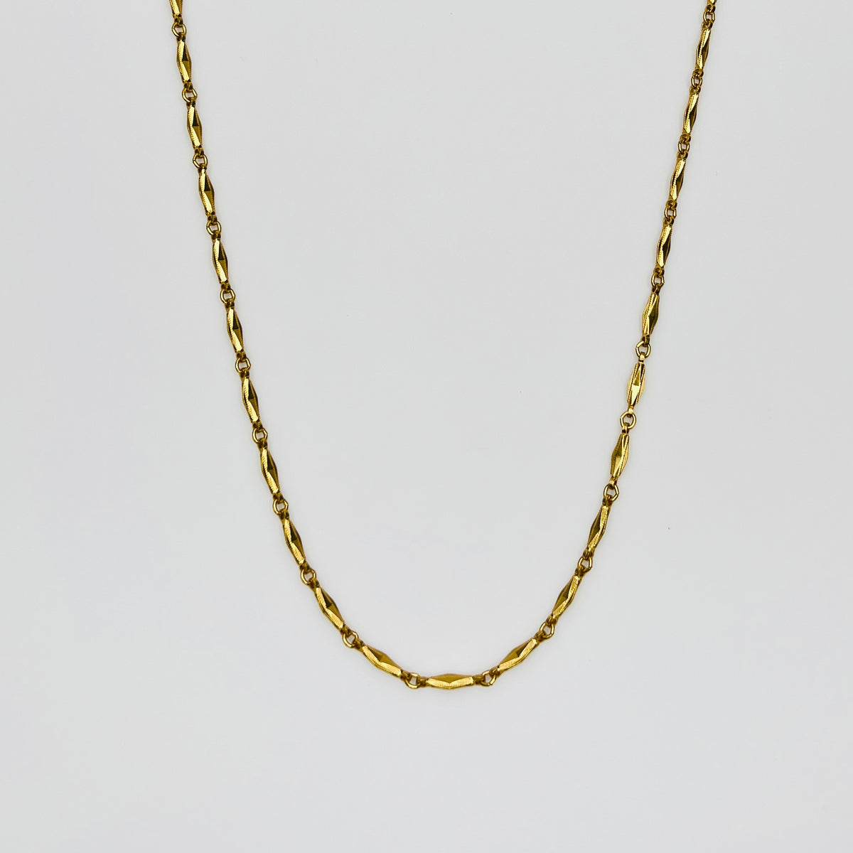 Vintage Monet gold tone textured link chain necklace 1960s