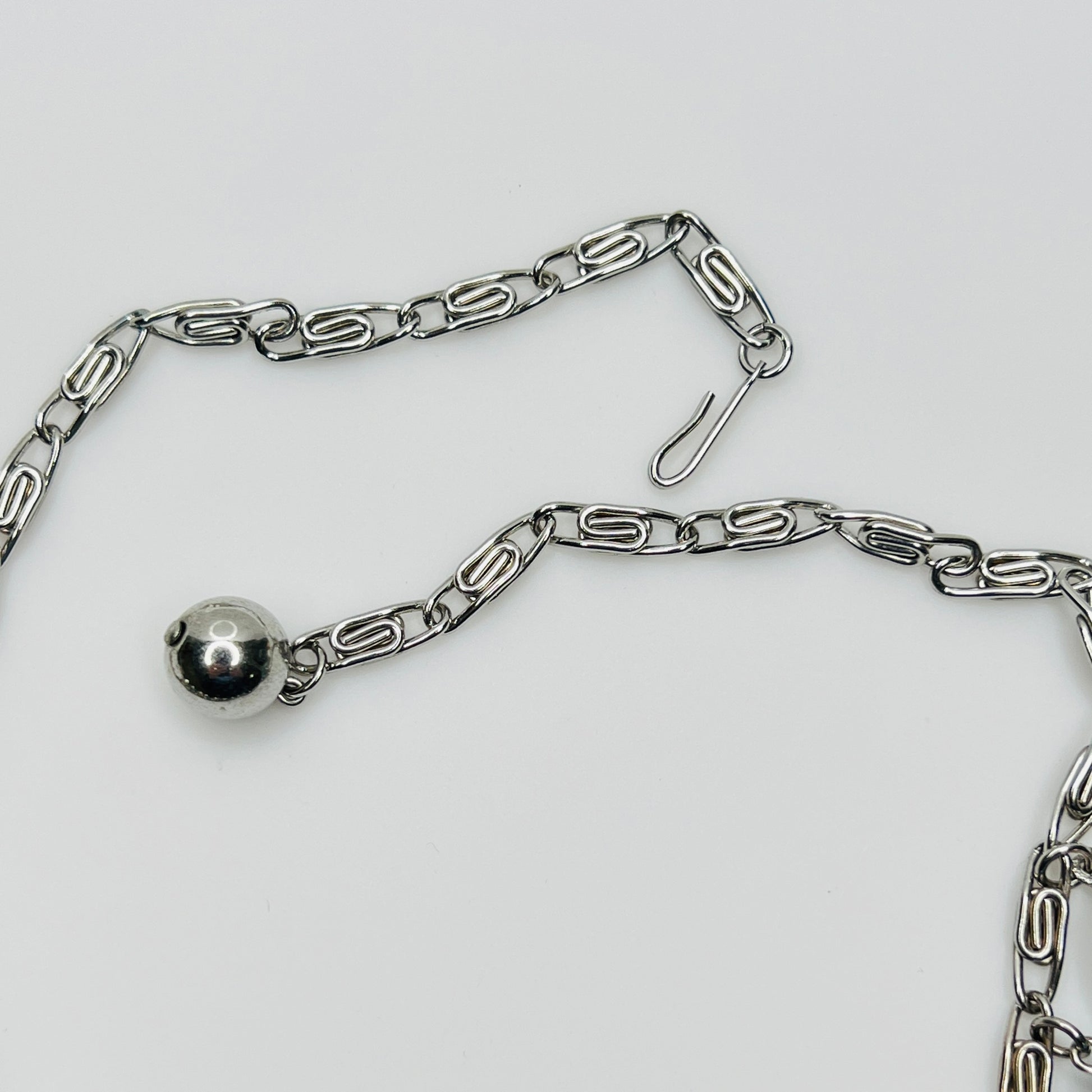 Vintage mid-century fringe necklace with paperclip chain