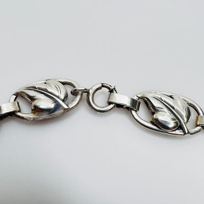 Spring ring clasp detail Danecraft sterling necklace