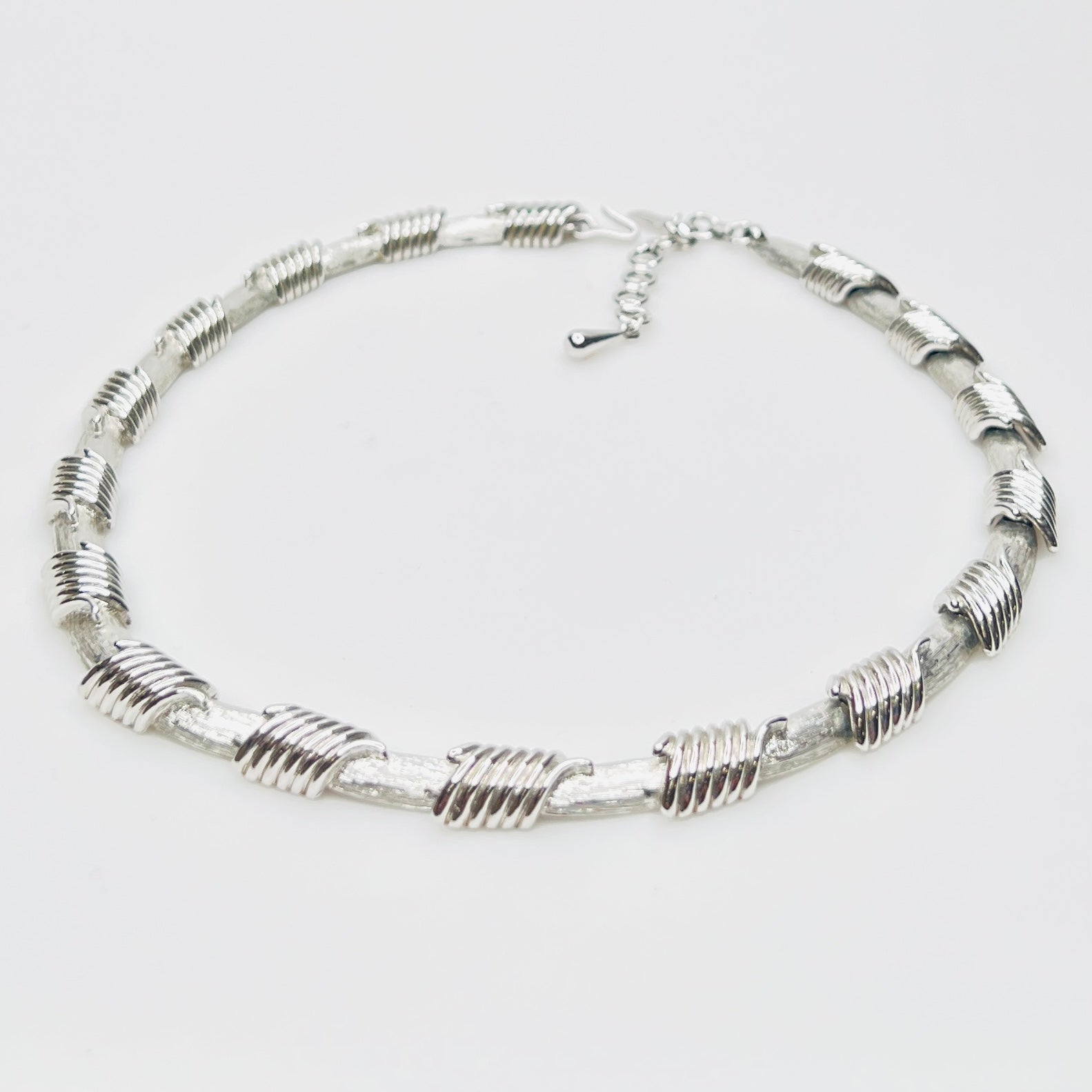Vintage Monet silver wrapped link choker necklace with extender chain