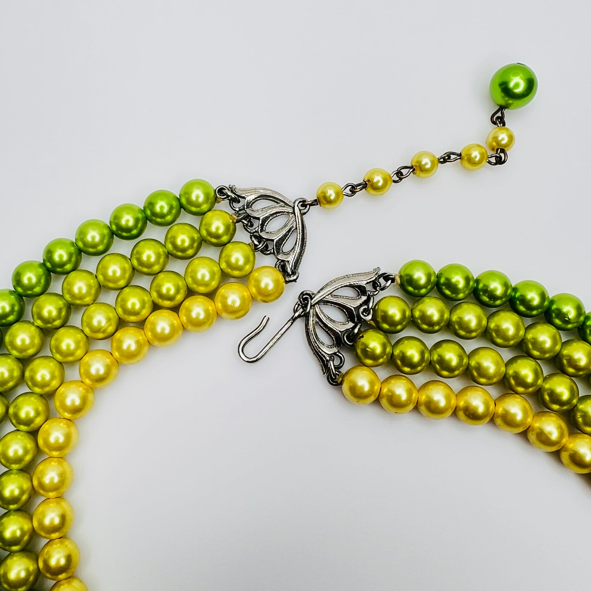 Vintage pearl necklace clasp and beaded extender detail