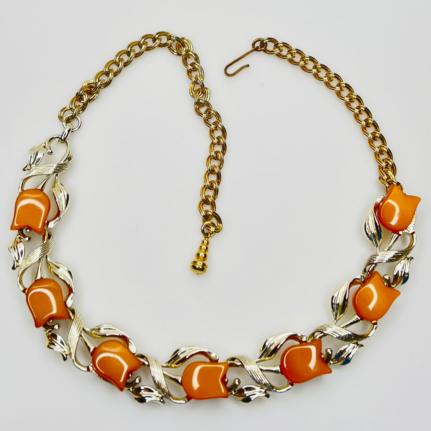 Vintage Star orange thermoset lucite tulip choker necklace