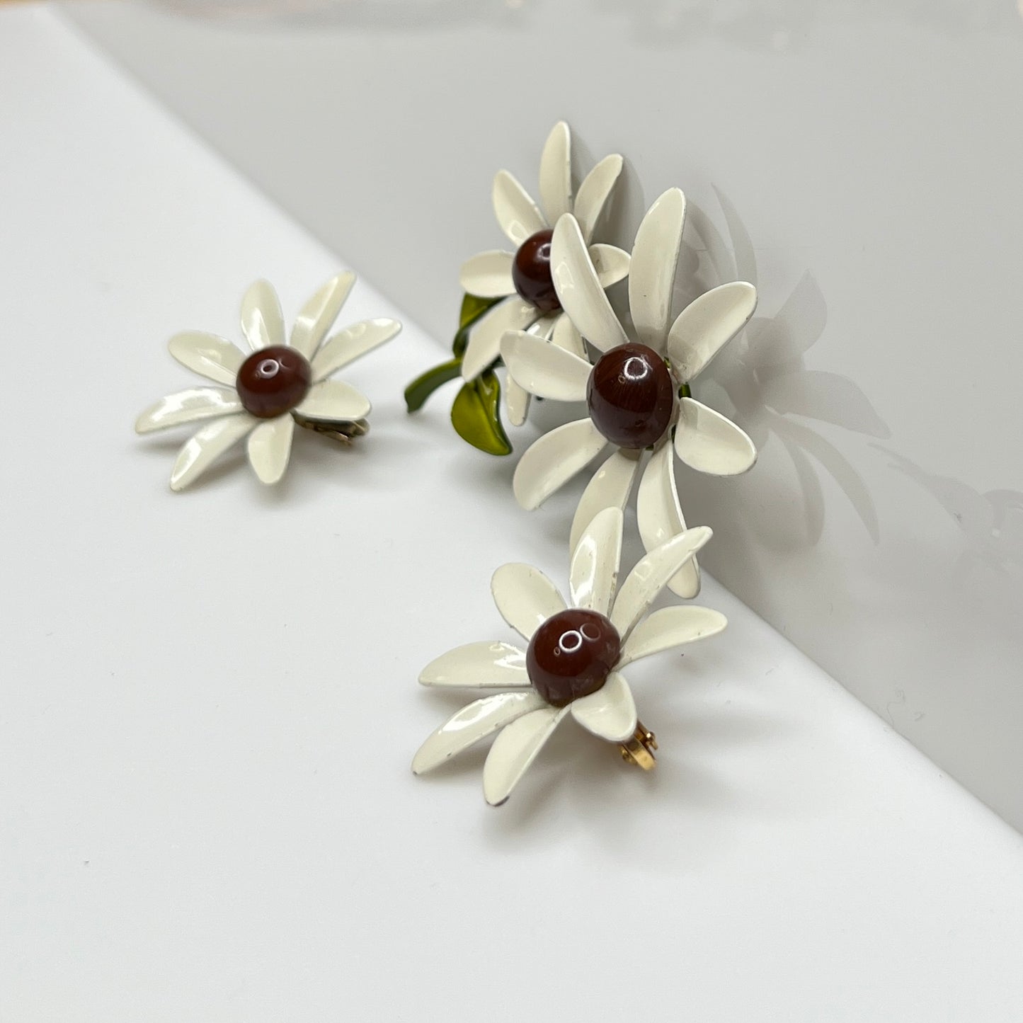 Vintage enamel daisy brooch and earring set in white and brown