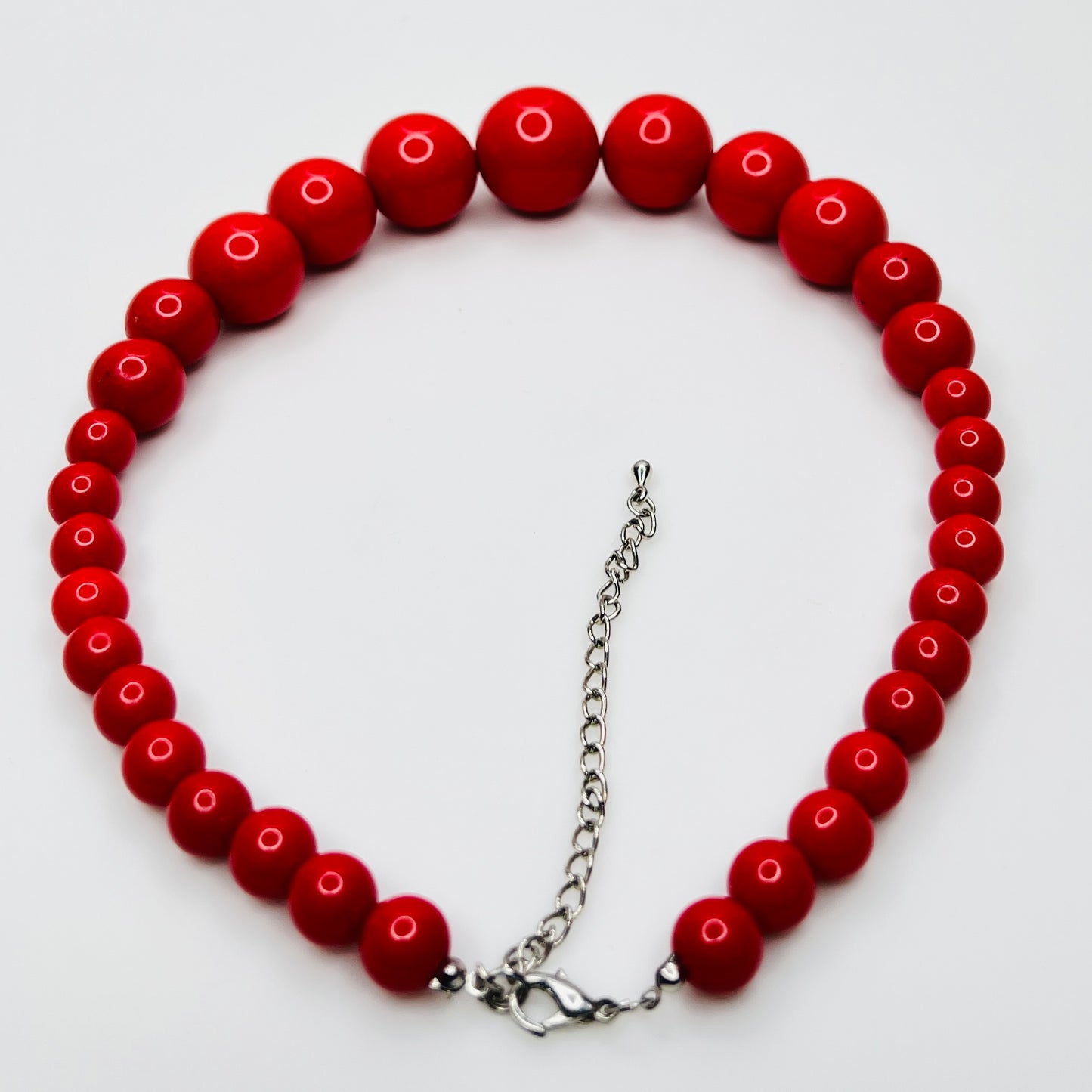 Vintage red bubblegum bead necklace, chunky acrylic collar