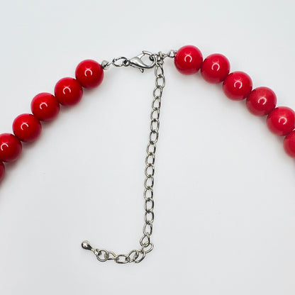 Vintage red bubblegum bead necklace, chunky acrylic collar