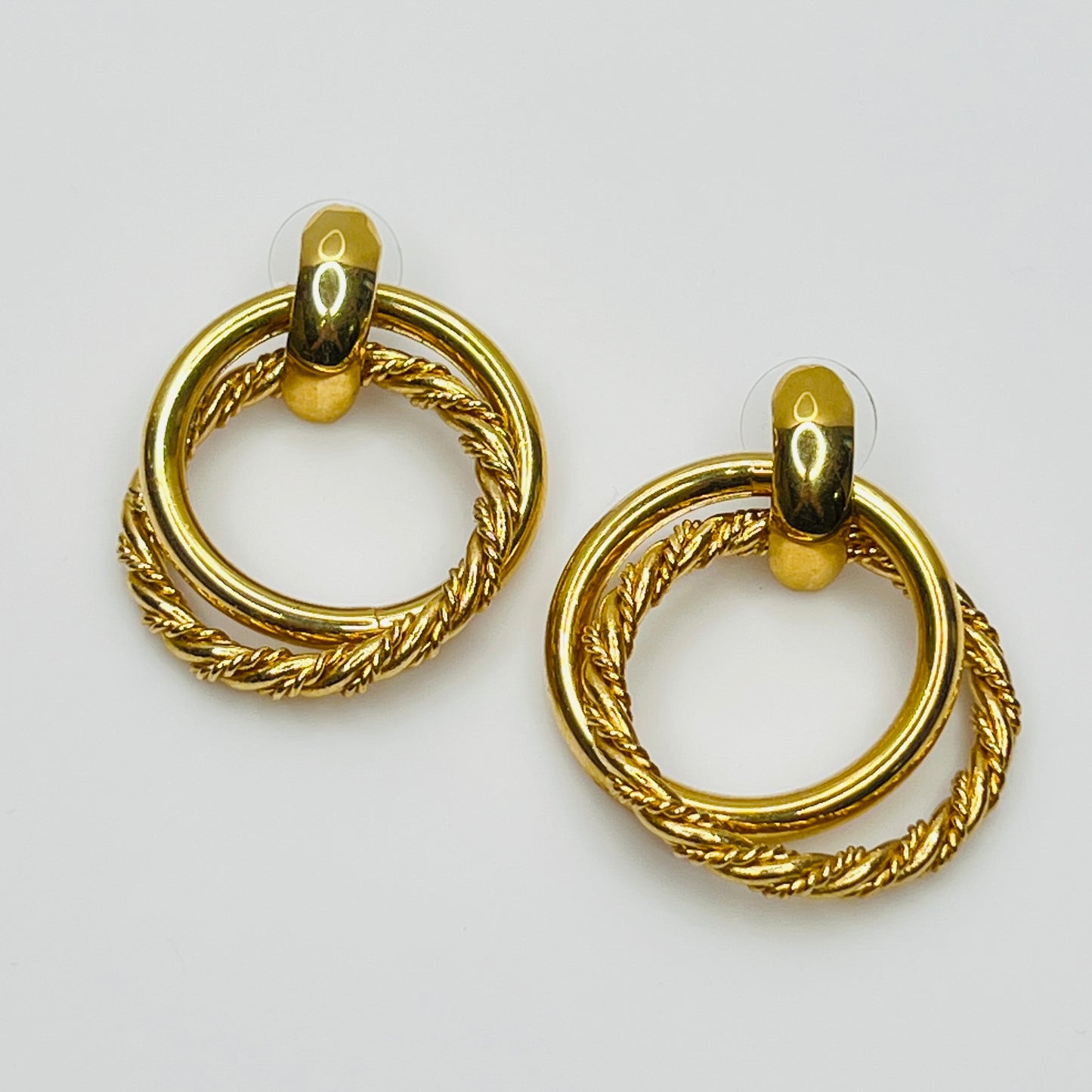 Gold Tone Double Hoop Earrings – 1980s Door Knocker Style – Twisted Rope Detail