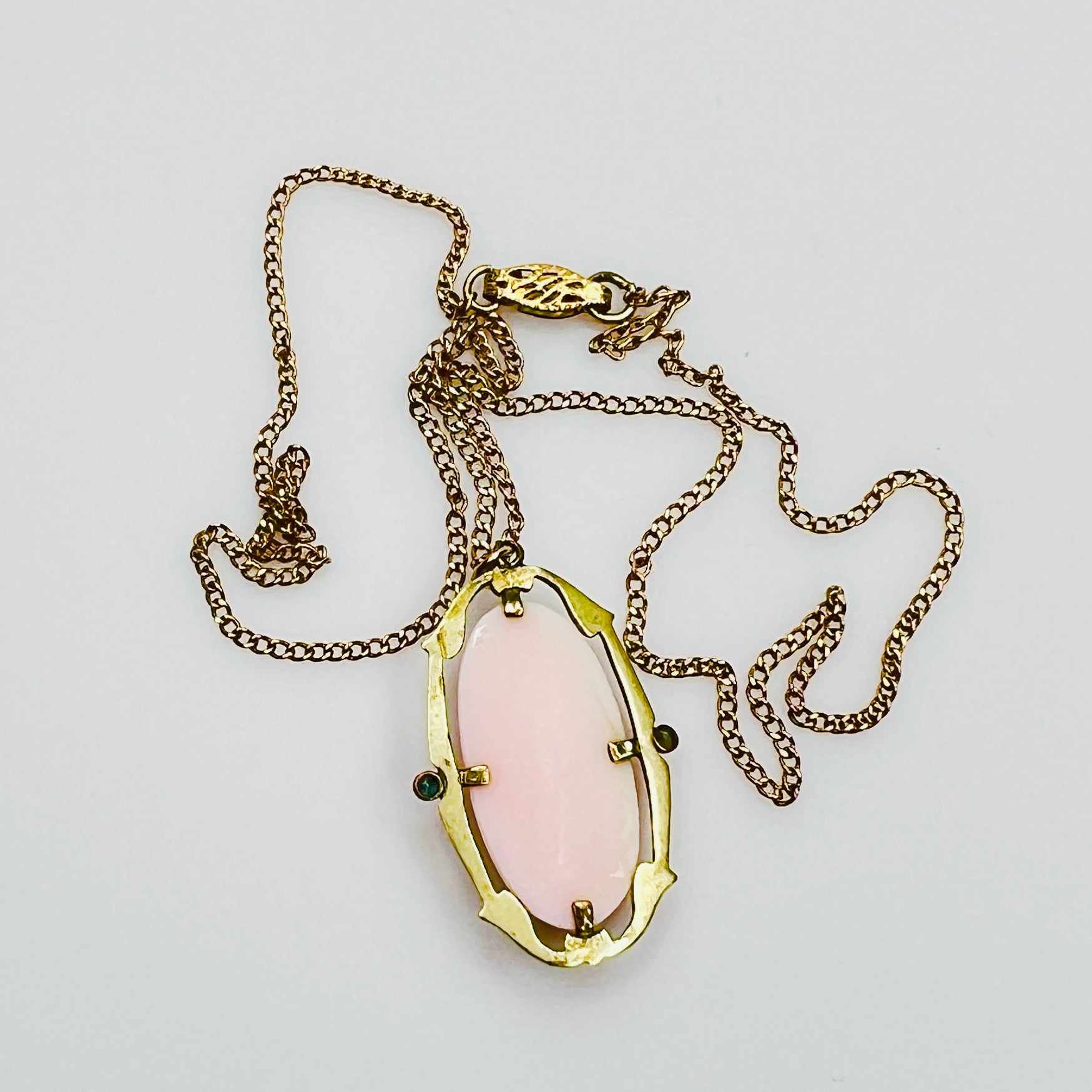 back view cameo pendant gold filled frame detail