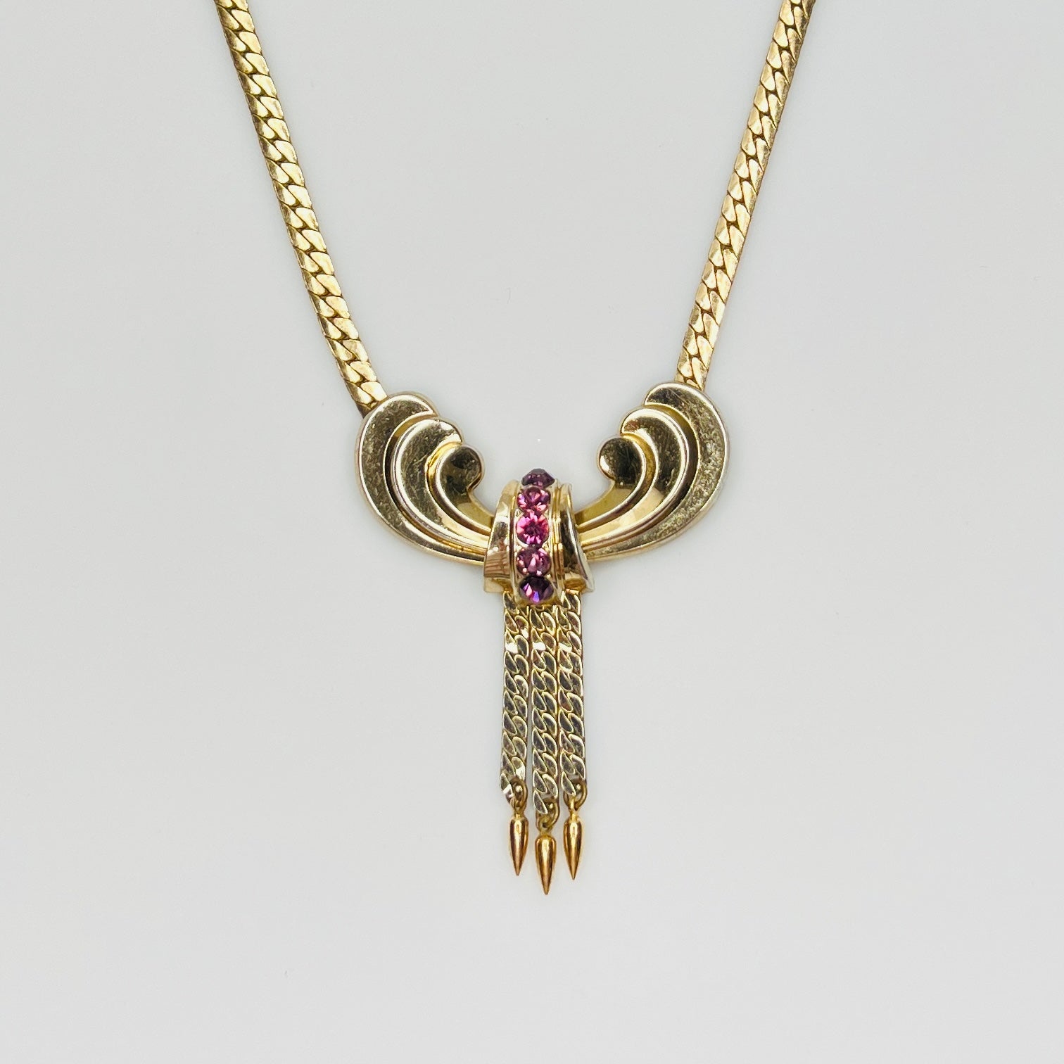 Retro 1940s statement necklace with tassel fringe