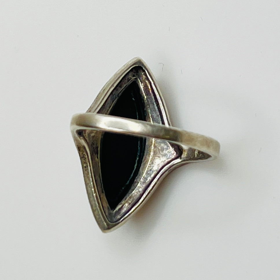Back view of onyx ring showing solid silver mount