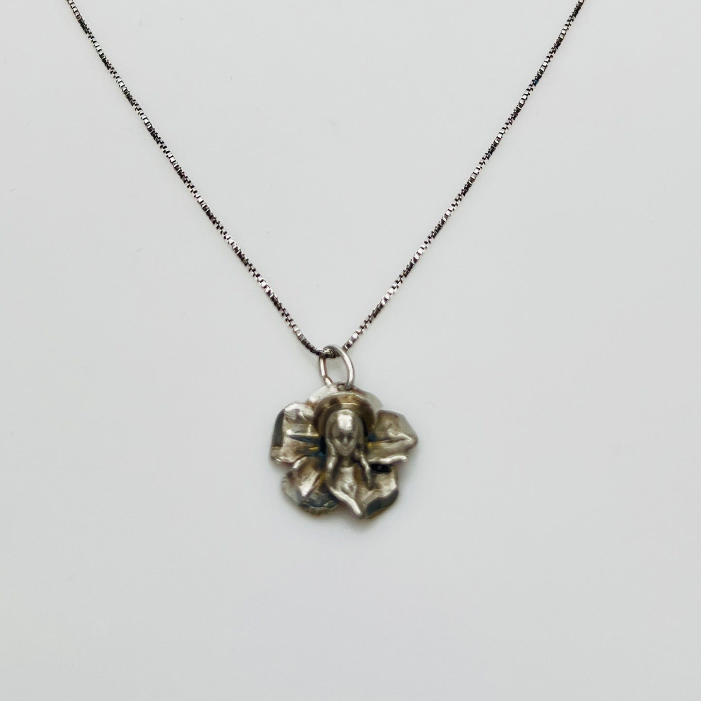 Vintage Italian sterling silver Madonna pendant necklace with box chain