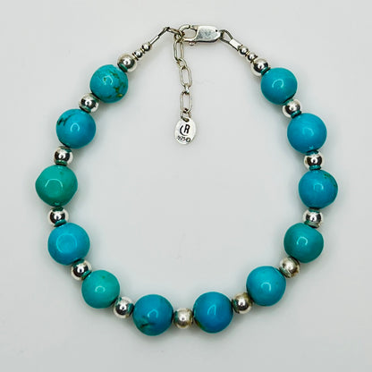 Full view of Carolyn Pollack bracelet laid flat with extender