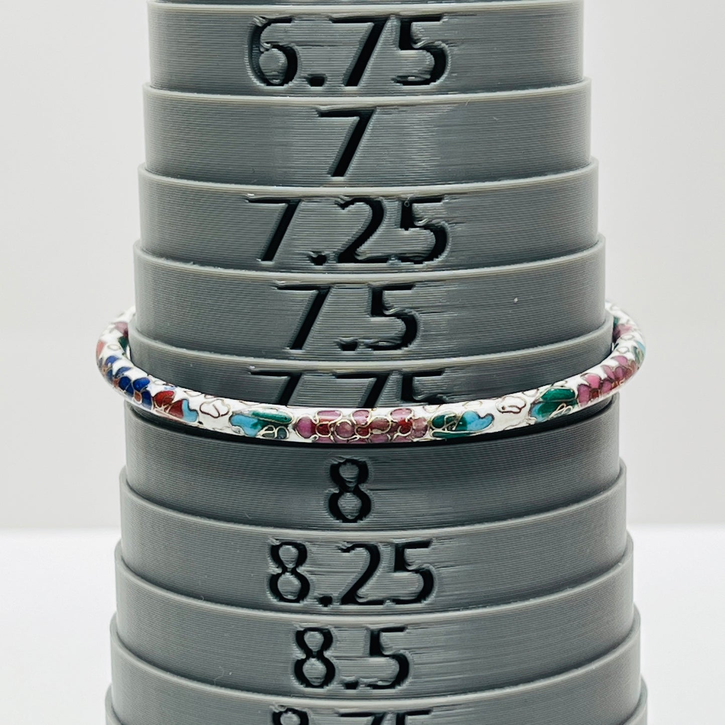 Vintage white cloisonné bangle bracelet with floral design