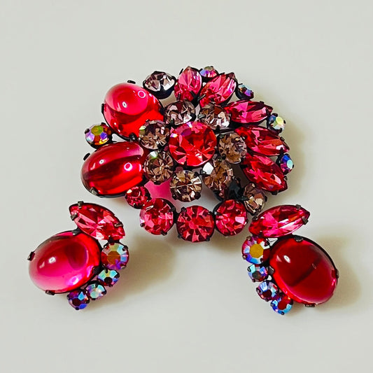 Vintage Coro brooch and clip-on earring set with hot pink rhinestones