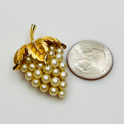 Crown Trifari faux pearl grape cluster brooch gold tone