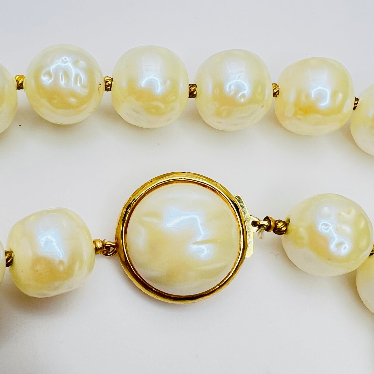 Vintage Crown Trifari faux pearl necklace and earrings jewelry set