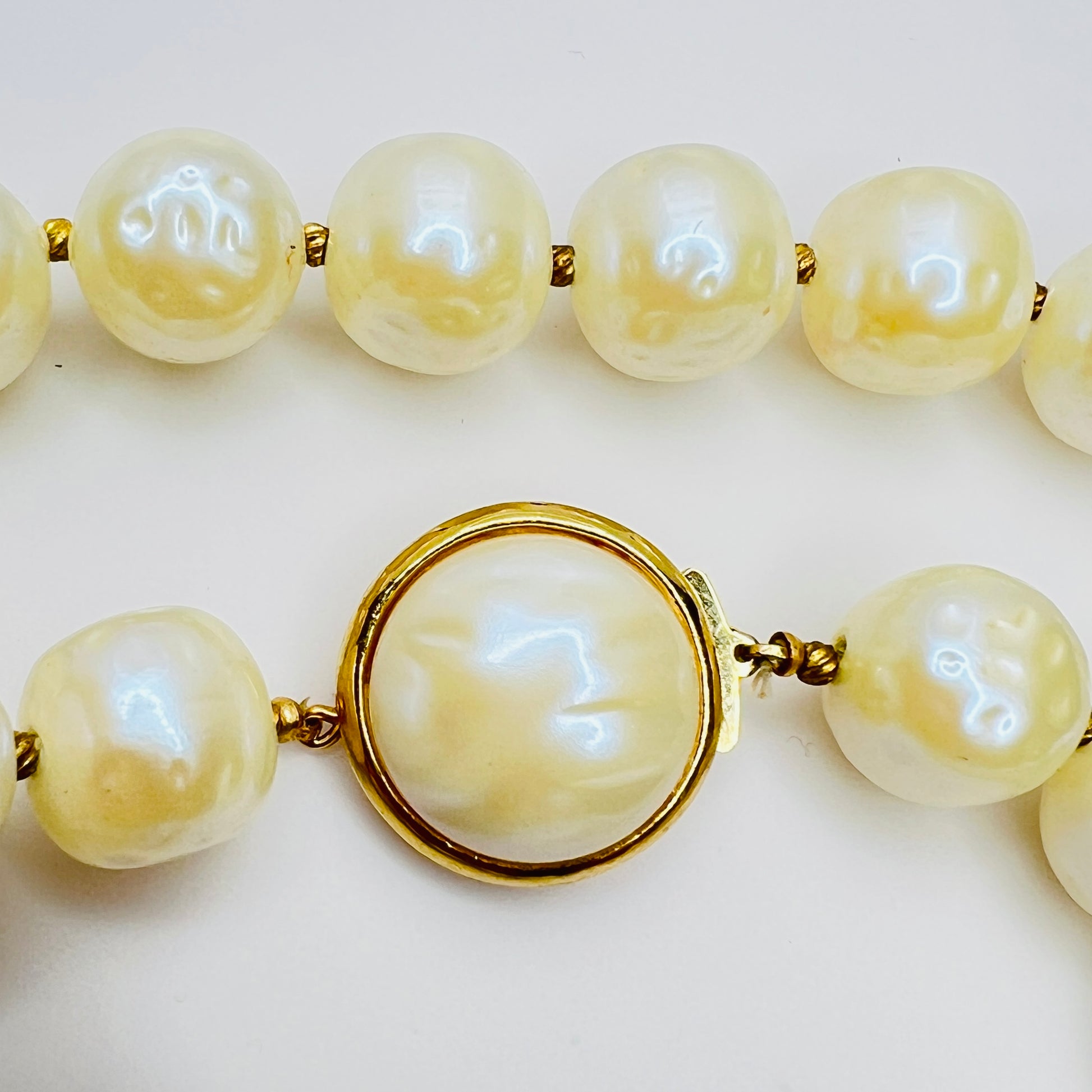 Vintage Crown Trifari faux pearl necklace and earrings jewelry set