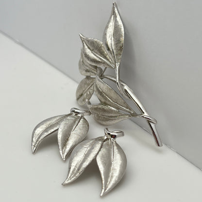 Vintage Emmons silver leaf brooch with matching clip-on earrings