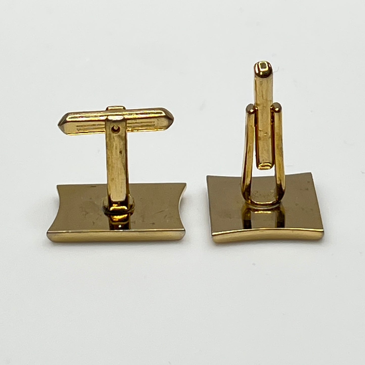 Vintage Hickok gold-tone cufflinks with black enamel and H monogram
