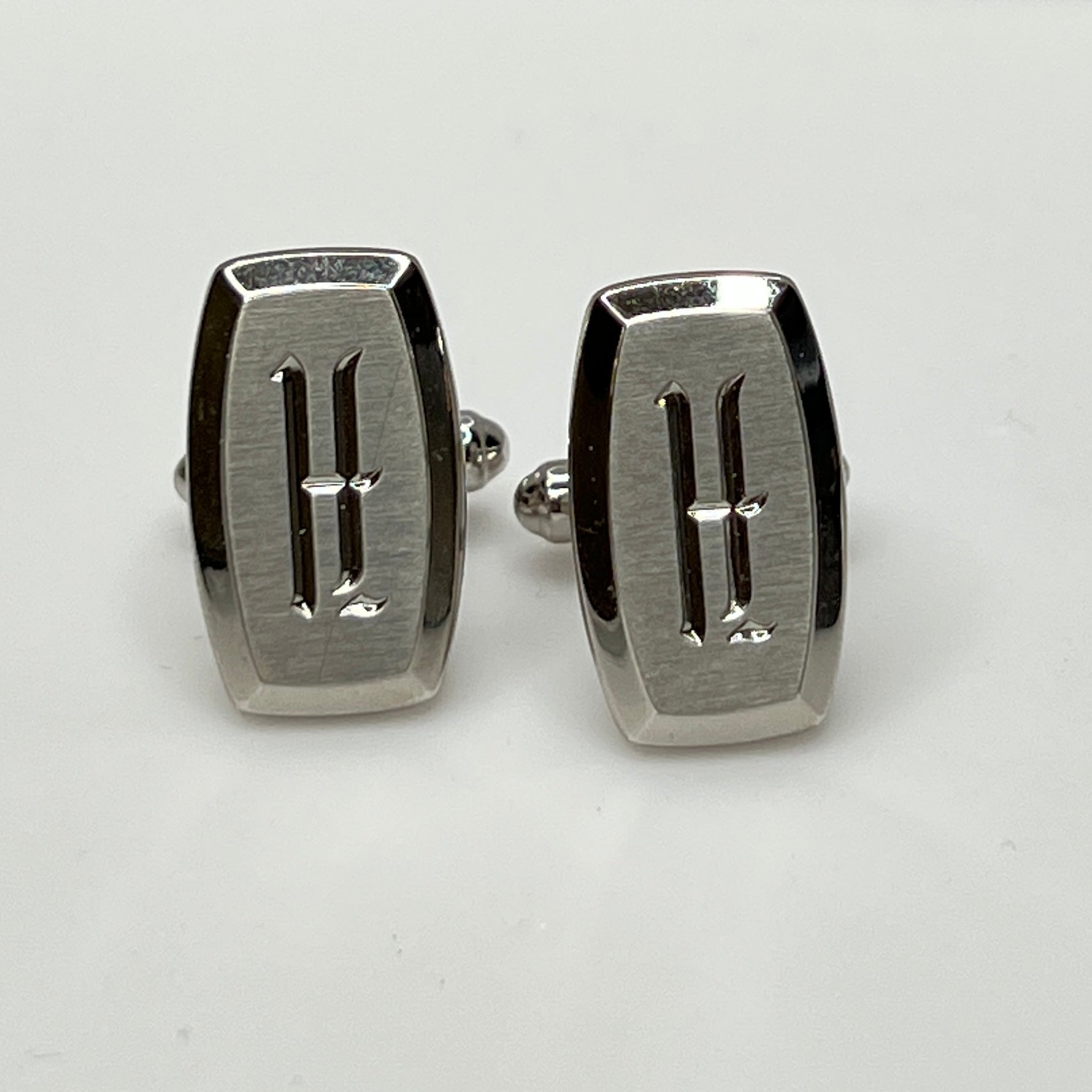 Vintage silver “H” initial cufflinks with Old English engraving