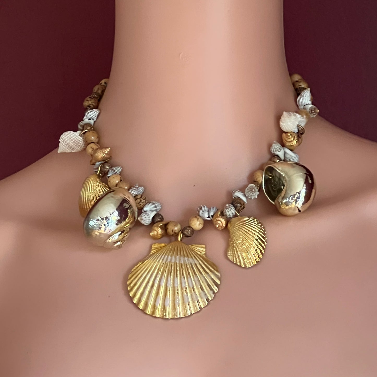 Coastal-themed vintage necklace with Karen Reed hangtag and Bergere charms