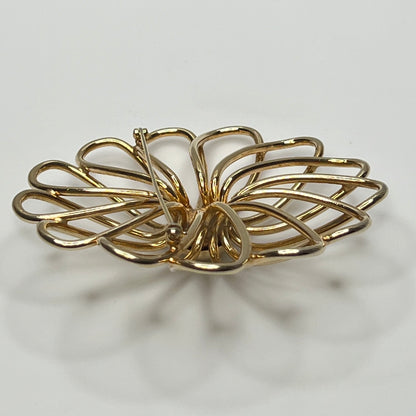 Vintage mod-inspired daisy pin, 3 3/4 inch diameter