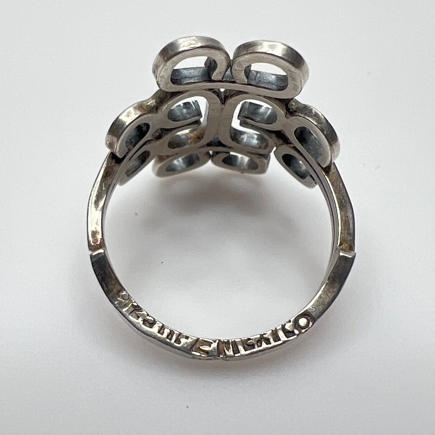 Handcrafted silver ring marked 925 Mexico, size 5.75