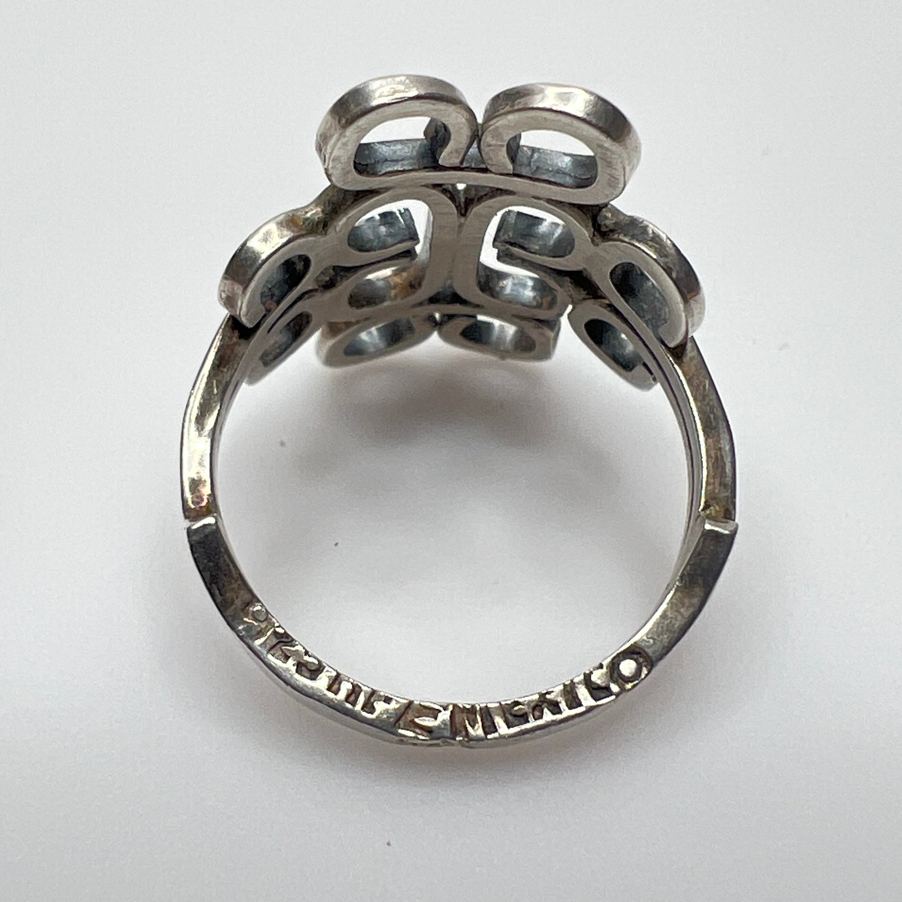 Handcrafted silver ring marked 925 Mexico, size 5.75
