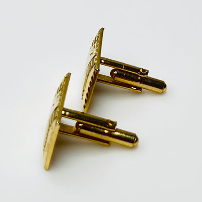 Rectangular Deco cufflinks with engraved detail and polished finish