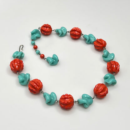 Vintage 1950s glass bead choker in bold color combo