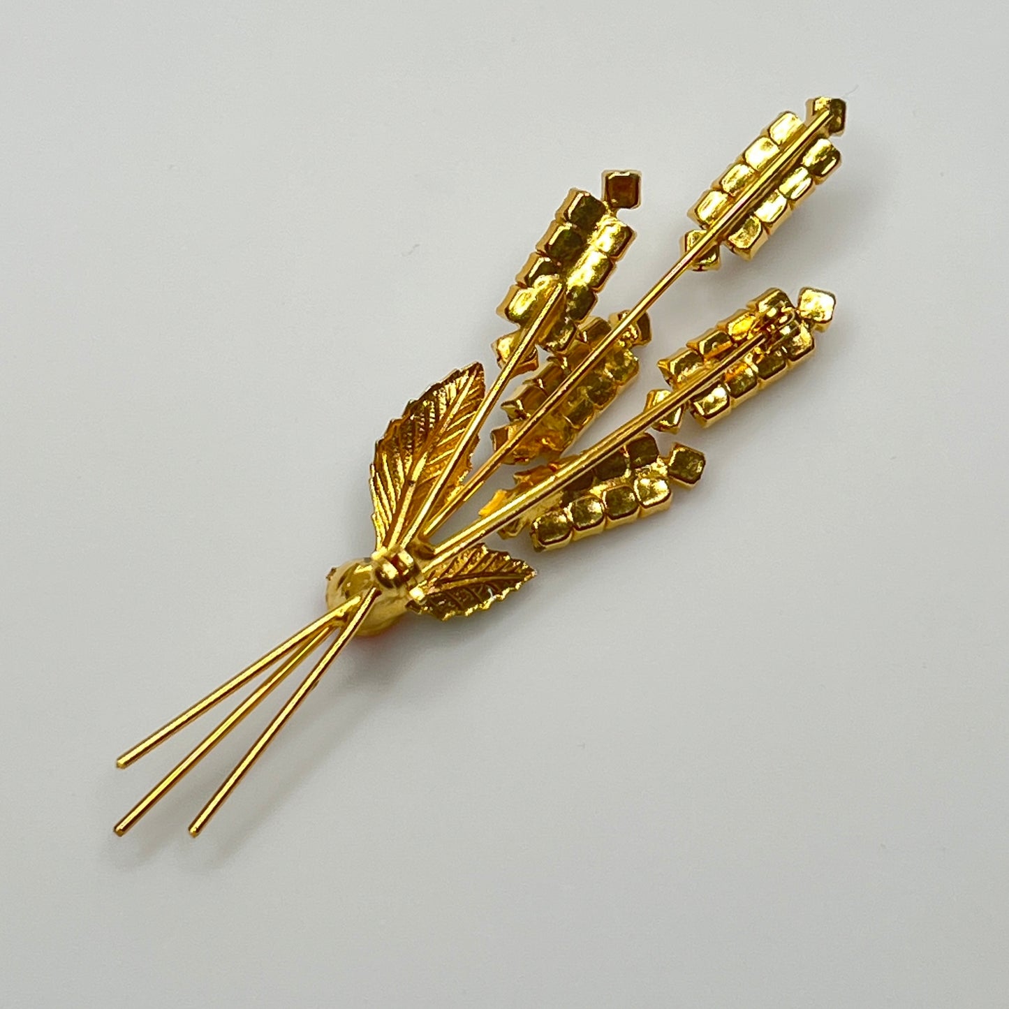 Rhinestone Brooch & Earrings Set – Mid Century – Cat Tail Design with Enamel Leaves