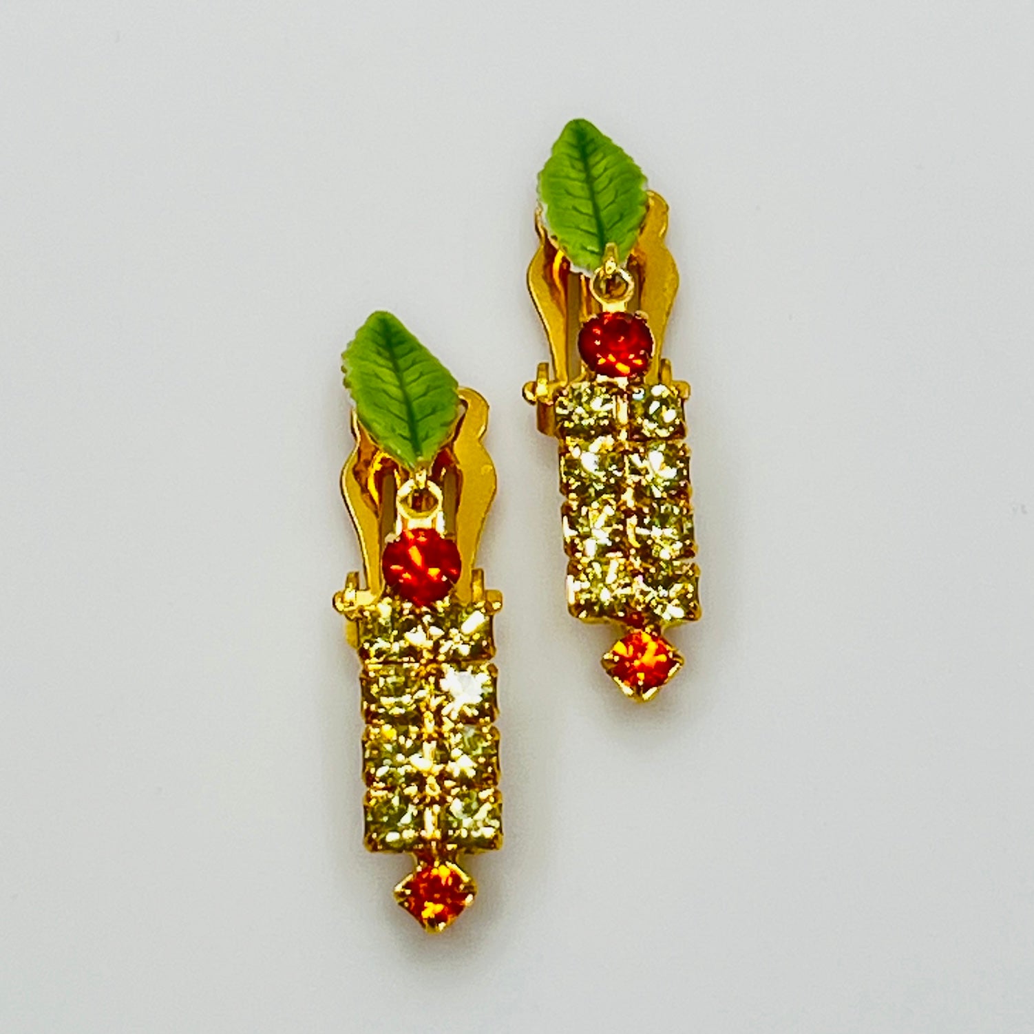 1950s rhinestone brooch and earring set with amber stones, enamel leaves, and cat tail motif.