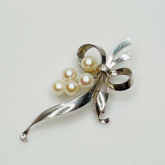 Mikimoto sterling silver brooch with Akoya pearls in lily of the valley design