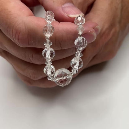 Crystal Graduated Bead Necklace – 1950s Classic – Cut Crystal Sparkle