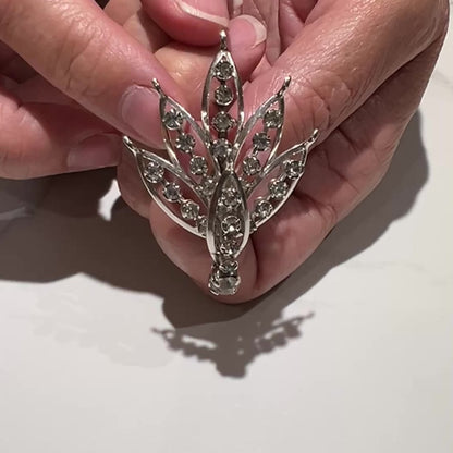 Silver Rhinestone Leaf Brooch – Mid-Century Openwork – Sparkling 1950s Design