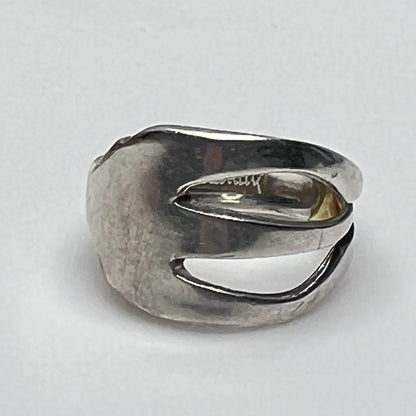 Vintage silver plated “Community” pickle fork ring with curved design