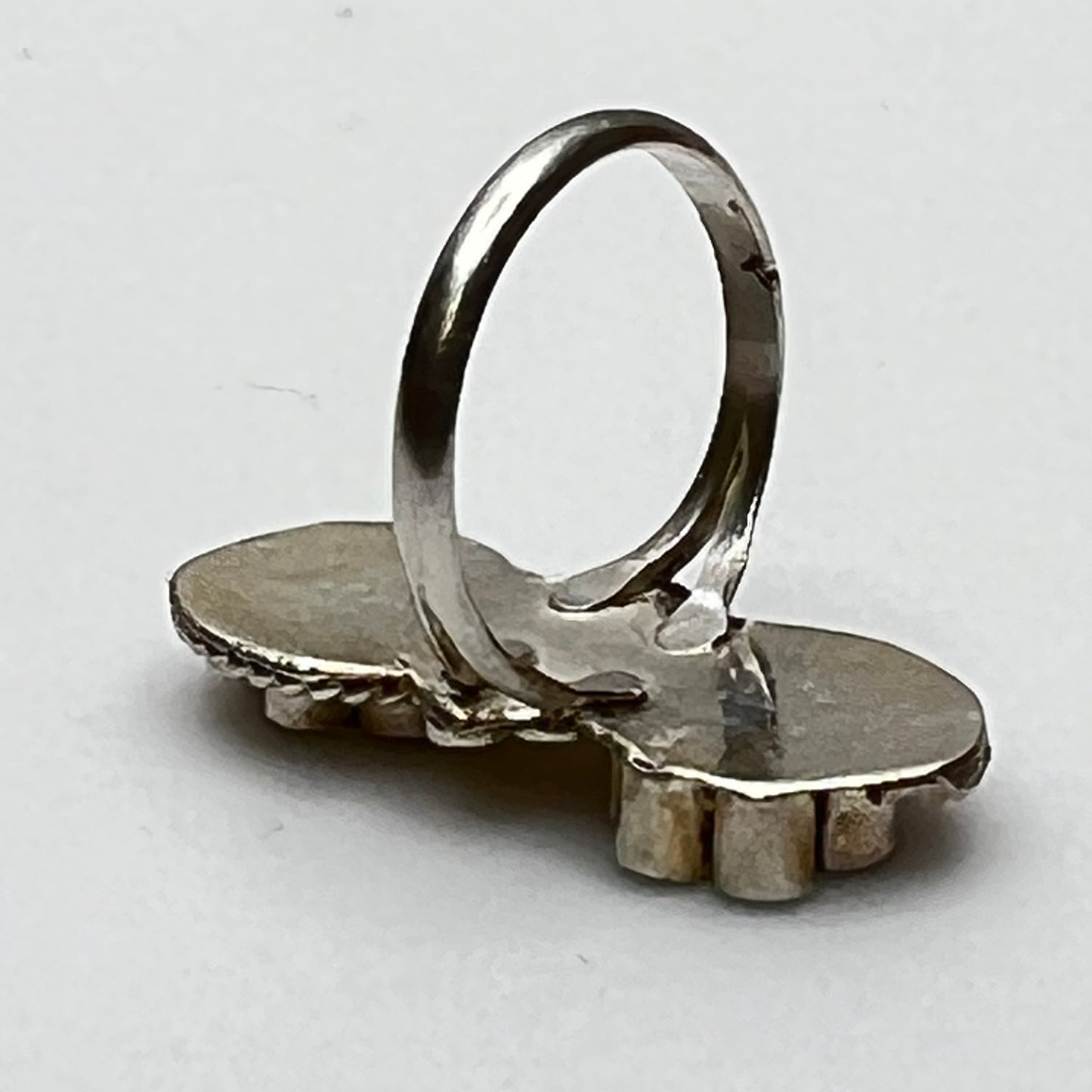 Vintage mosaic turquoise pinky ring with split band and rope detailing