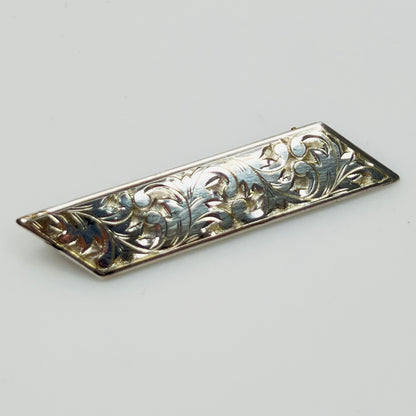 1960s sterling silver etched bar lapel pin